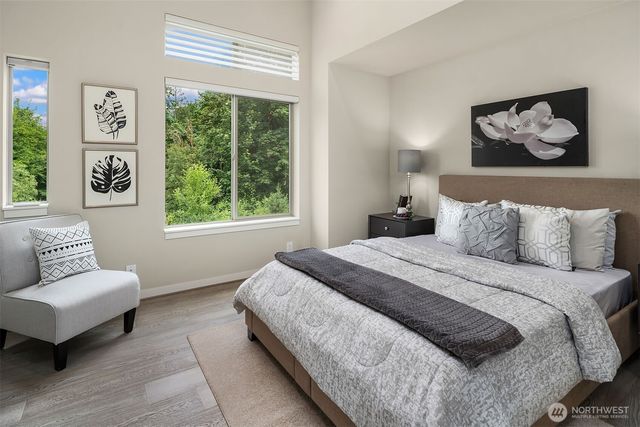 1910 Riva Lane NW, Issaquah, WA 98027