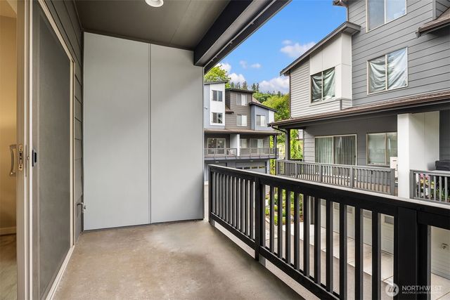 1910 Riva Lane NW, Issaquah, WA 98027