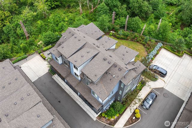 1910 Riva Lane NW, Issaquah, WA 98027