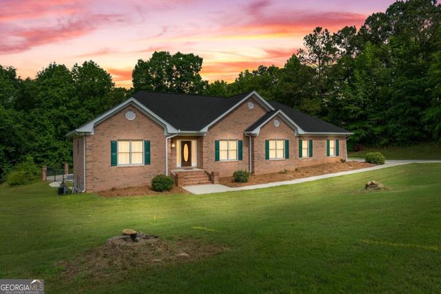 604 Clearwater Court, Mcdonough, GA 30252