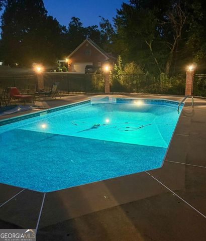 604 Clearwater Court, Mcdonough, GA 30252