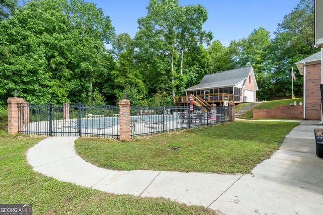 604 Clearwater Court, Mcdonough, GA 30252