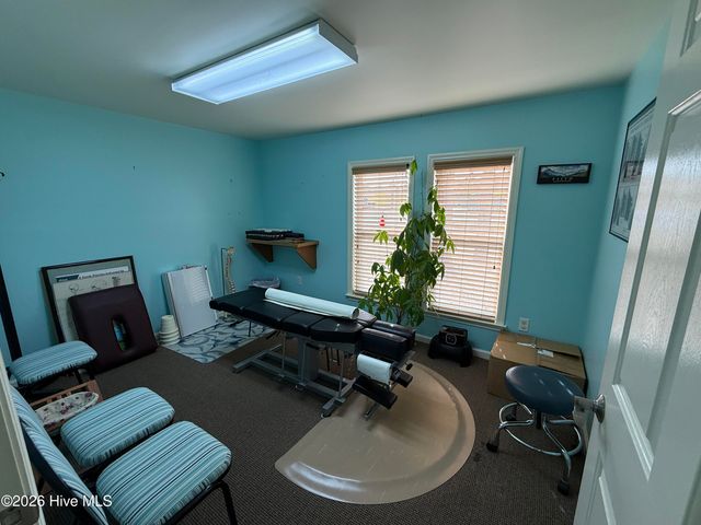 1786 Pine Valley Drive SW, Supply, NC 28462