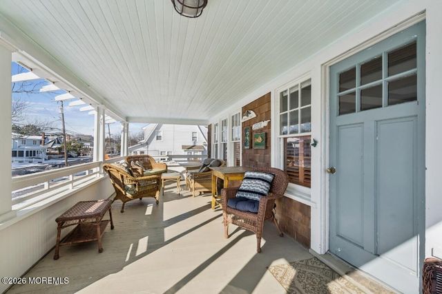 54 Osborne Avenue, Bay Head, NJ 08742