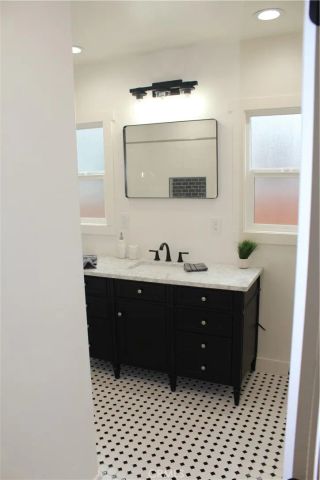 3409 S Pacific, San Pedro, CA 90731