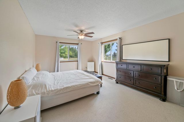 671 Kinney Road, Hudson, WI 54016
