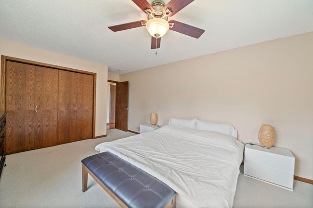 671 Kinney Road, Hudson, WI 54016