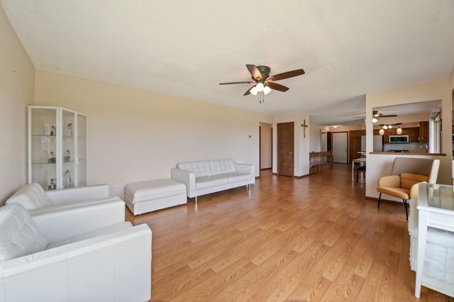 671 Kinney Road, Hudson, WI 54016