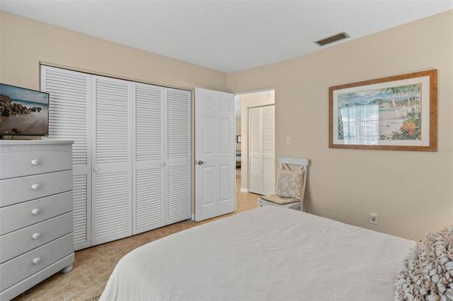 1229 MOONMIST CIRCLE P6, Sarasota, FL 34242