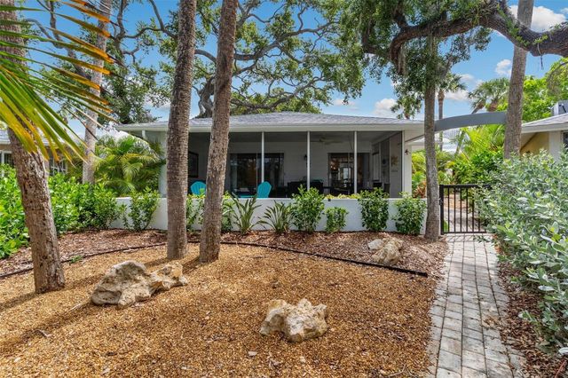 1229 MOONMIST CIRCLE P6, Sarasota, FL 34242