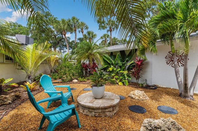 1229 MOONMIST CIRCLE P6, Sarasota, FL 34242