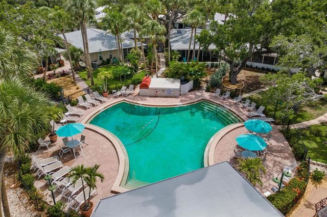 1229 MOONMIST CIRCLE P6, Sarasota, FL 34242