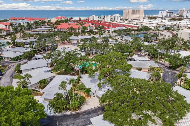 1229 MOONMIST CIRCLE P6, Sarasota, FL 34242