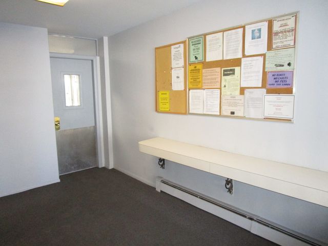 1301 S Finley Road 417, Lombard, IL 60148