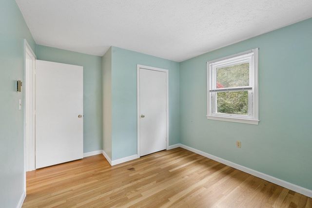 36 Constance Street, Merrimack, NH 03054