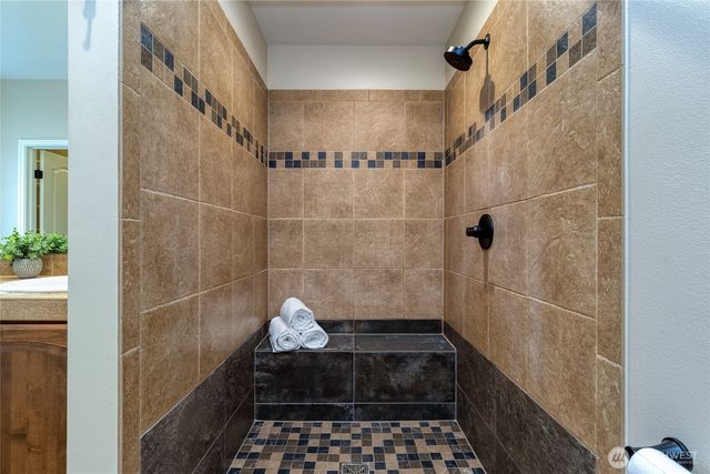 711 SE Pheasant Run, College Place, WA 99324