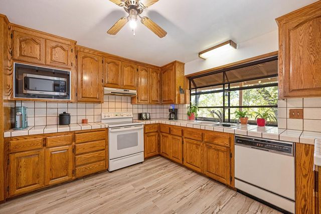5180 Newtown Rd, Placerville, CA 95667