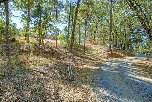 5180 Newtown Rd, Placerville, CA 95667