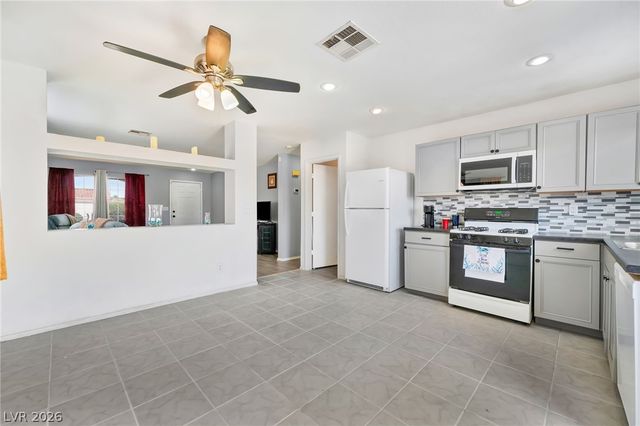 848 Angelus Oaks Drive, Henderson, NV 89011