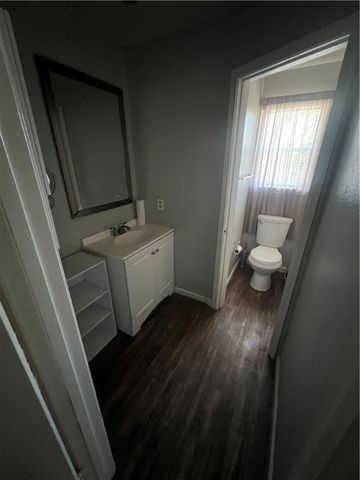 2322 Vialoux Dr, Corpus Christi, TX 78418