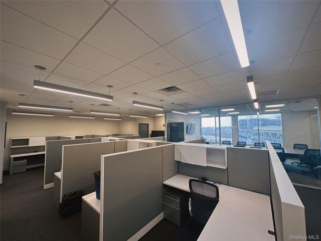 131-07 40th Rd E27-E28, Flushing, NY 11354