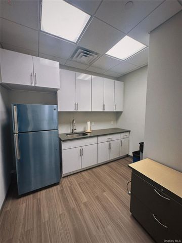 131-07 40th Rd E27-E28, Flushing, NY 11354