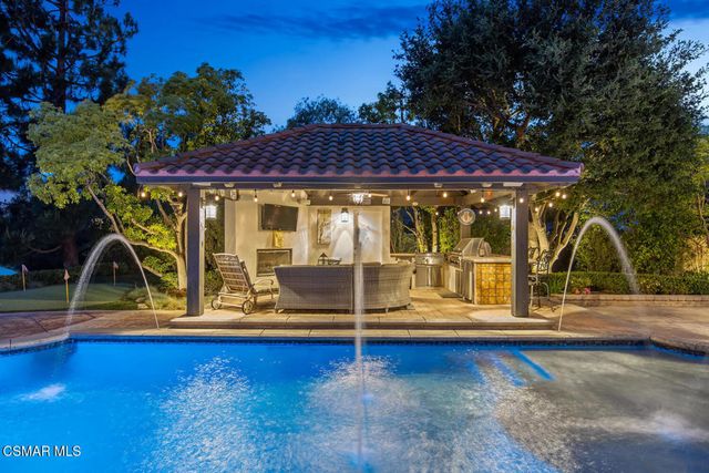 7379 Zaharias Court, Moorpark, CA 93021