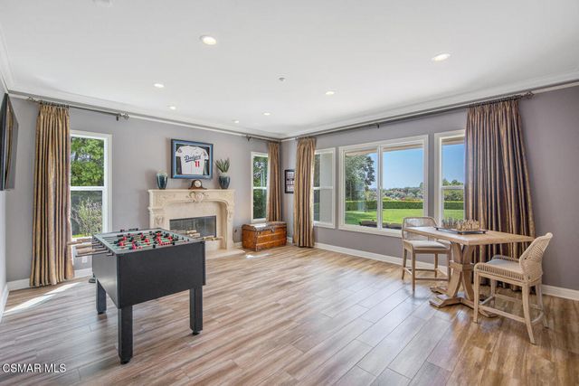 7379 Zaharias Court, Moorpark, CA 93021