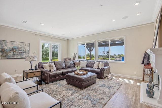 7379 Zaharias Court, Moorpark, CA 93021