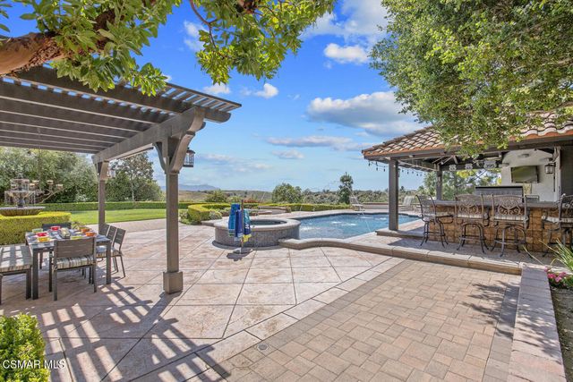 7379 Zaharias Court, Moorpark, CA 93021