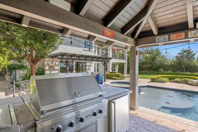 7379 Zaharias Court, Moorpark, CA 93021