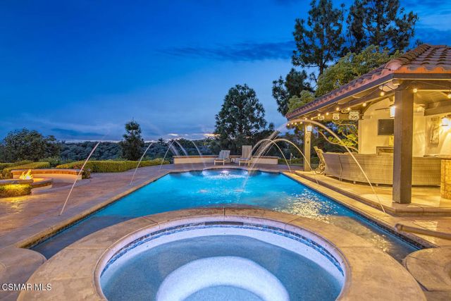 7379 Zaharias Court, Moorpark, CA 93021