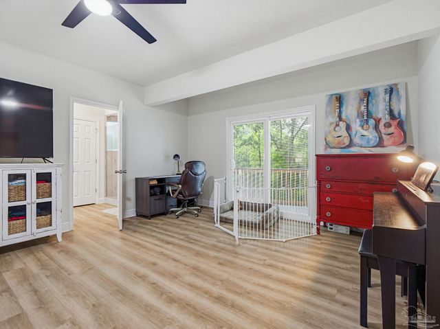 5821 Creek Station Dr, Pensacola, FL 32504