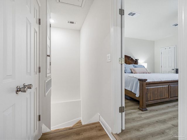 5821 Creek Station Dr, Pensacola, FL 32504
