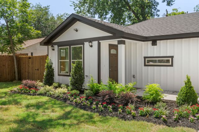 825 Apache Trace, Grand Prairie, TX 75051