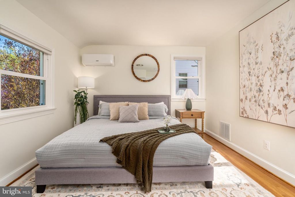 Image 21 of property listing at 1807 AUGUST DR, Silver Spring, MD 20902