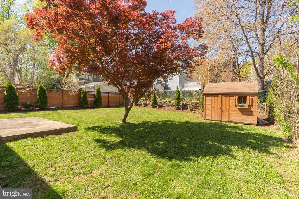 Image 43 of property listing at 1807 AUGUST DR, Silver Spring, MD 20902