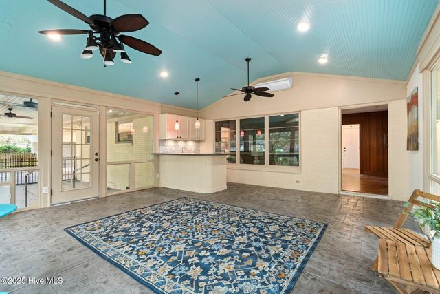 509 W Nash Street, Elm City, NC 27822