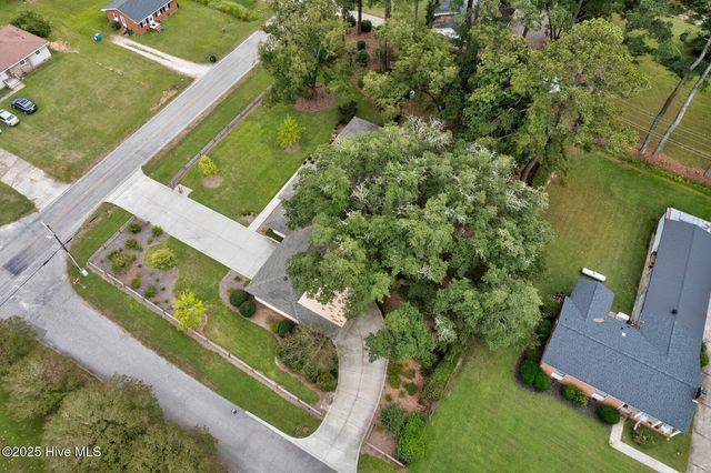 509 W Nash Street, Elm City, NC 27822