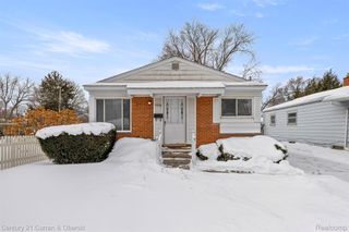 4994 Campbell Street, Dearborn Heights, MI 48125
