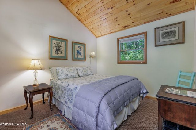 6488 Yellow Creek Road, Robbinsville, NC 28771