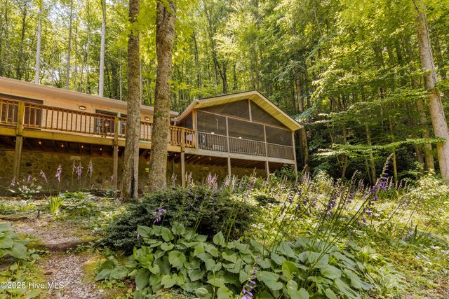 6488 Yellow Creek Road, Robbinsville, NC 28771