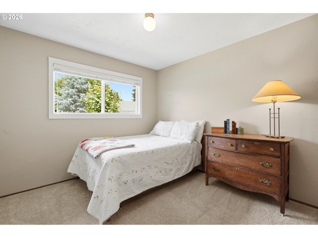 12650 Sw KATHERINE St, Tigard, OR 97223