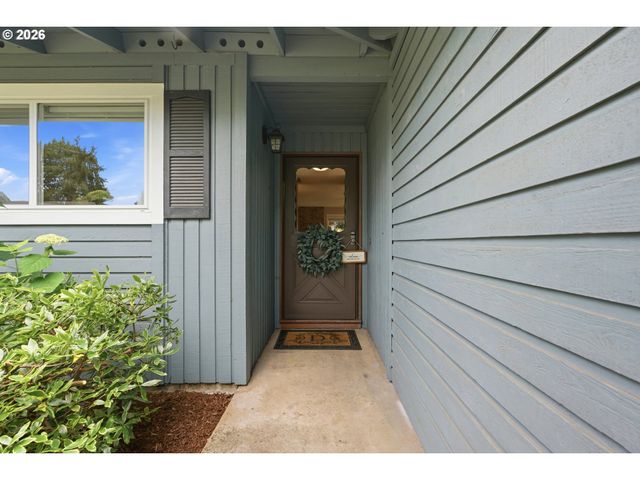 12650 Sw KATHERINE St, Tigard, OR 97223