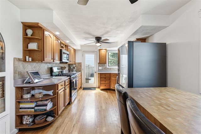 26 Manning Drive, East Providence, RI 02915