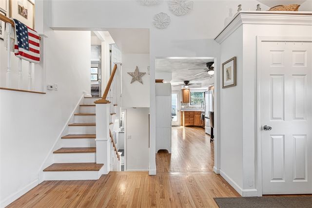 26 Manning Drive, East Providence, RI 02915