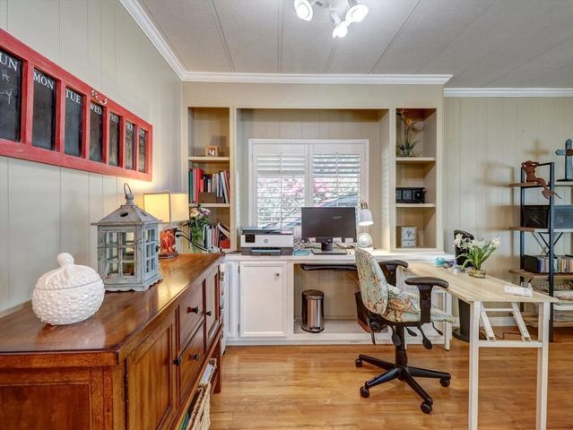 38703 Desert Greens Drive E, Palm Desert, CA 92260