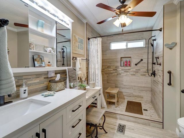 38703 Desert Greens Drive E, Palm Desert, CA 92260