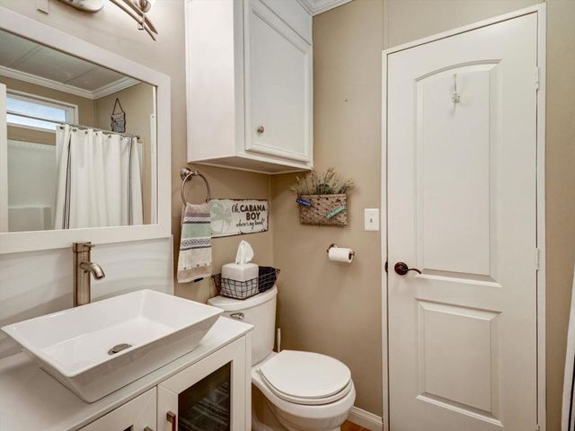 38703 Desert Greens Drive E, Palm Desert, CA 92260