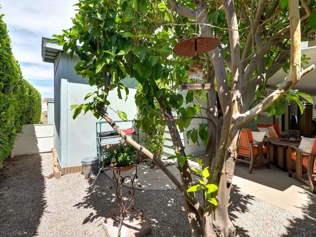 38703 Desert Greens Drive E, Palm Desert, CA 92260